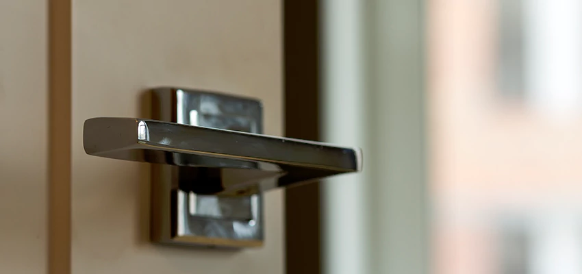 Door Lever Knob Repair in Cupertino, California