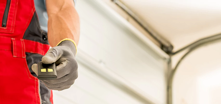 Residential Garage Door Security in Cupertino, California